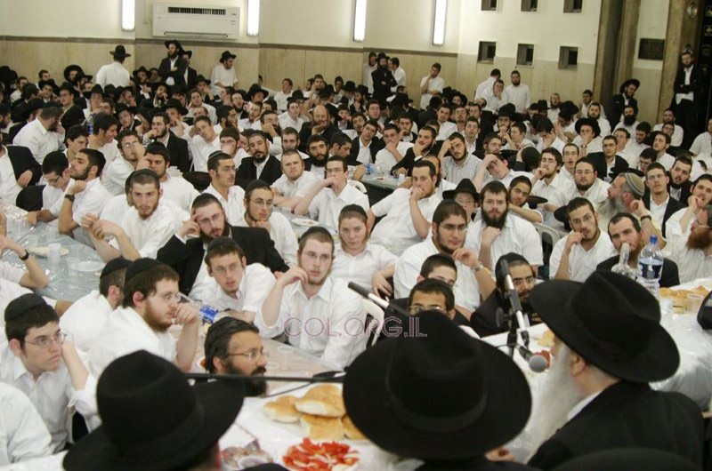 כינוס תורה והתוועדות מרכזית עם הרב יואל כהן כינוס תורה והתוועדות מרכזית עם הרב יואל כהן
