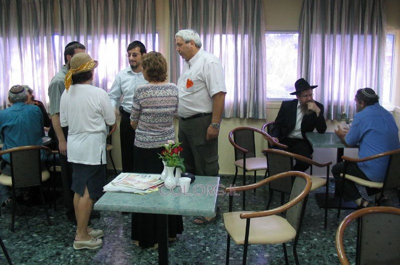 פגישה נרגשת עם מפוני גני טל מגוש קטיף
