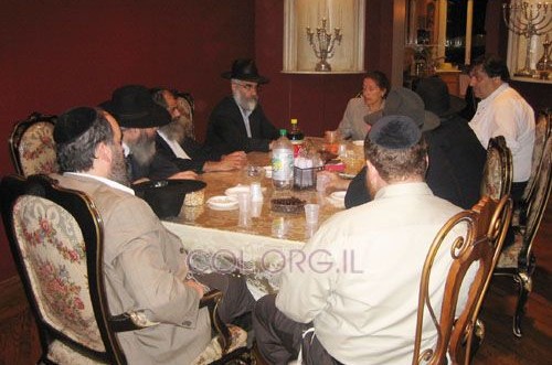 מבקשים את תמיכת השכונה בבחירות הקרבות