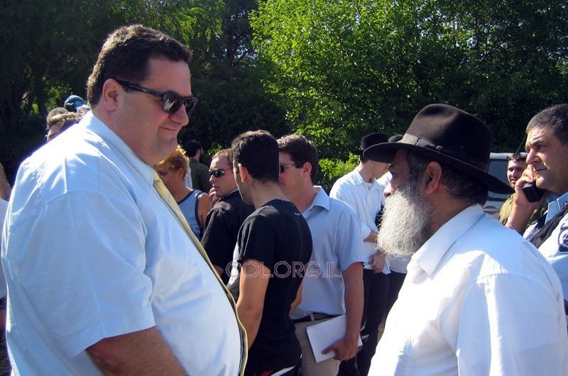 החכ