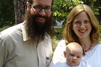 בעקבות אסון הירי, זוג שלוחים לוירג'יניה-טק