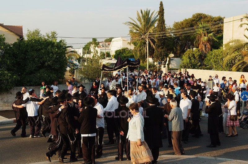 הכנסת ספר התורה לזכר הת' ברוך משה מקמל ע