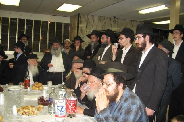 חמישה עשר באב  במונטריאול 