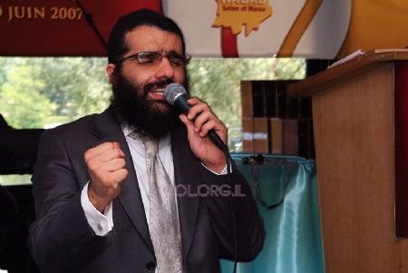 ynet על אלבום הבכורה של יוני שלמה ● להאזנה ynet על אלבום הבכורה של יוני שלמה ● להאזנה