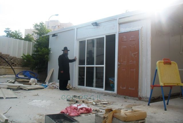 בית שמש: נחנך בית המדרש החסידי 