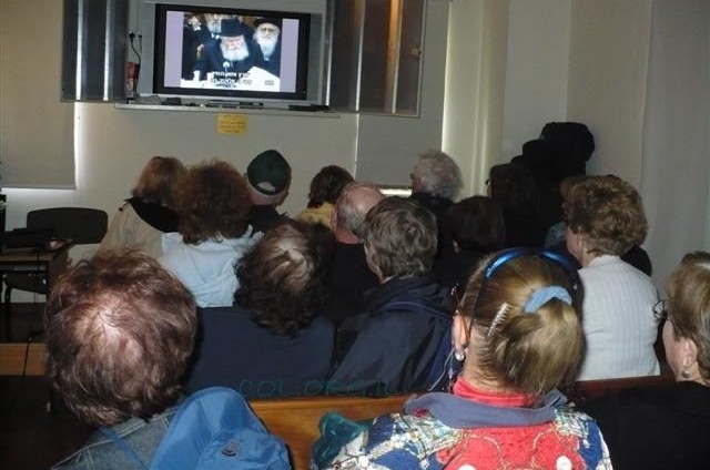 אנשי מכון אבשלום לידיעת הארץ בביקור ב-770   