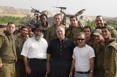 והיכן ריצה ראש-העיר עבודות שירות? אצל חב