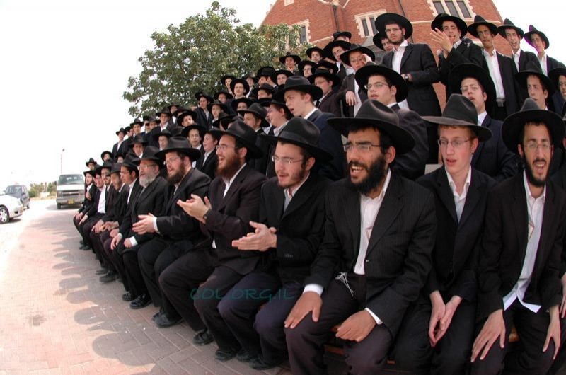 כיתה חדשה בישיבת הקיץ צעירי ליובאוויטש 