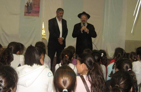 השר אלי ישי ביקר בקעמפ החב