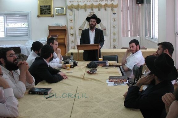 מכפר סבא תצא תורה