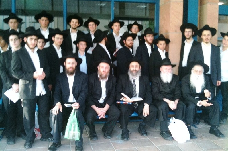 81 שנה לביקור ההיסטורי ברחובות: שיחזרו את הביקור 