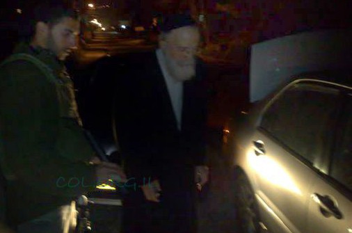 שבועיים אחרי שעבר לביתר-עלית: רכבו של הרב וולפא נפרץ 