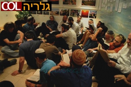 בליל זה יבכיון במוזיאון גוש קטיף ● גלרייה