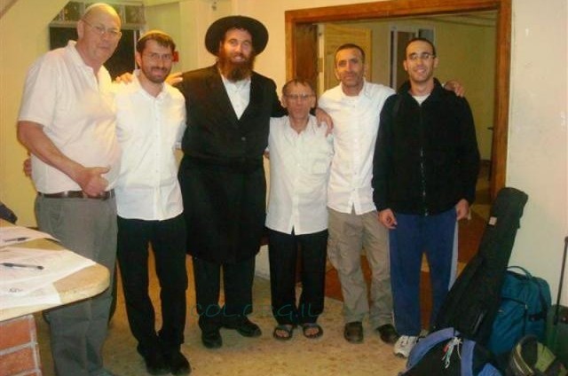 ט