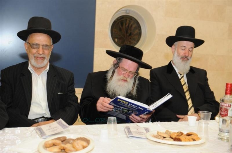 מאות ב'מחאה' בתל-אביב דרשו: 