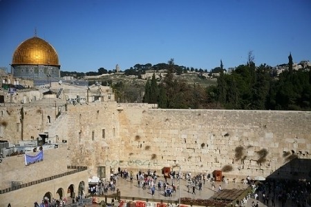 ניו-יורק: סיומים למליוני אנשים בתחנות הרדיו 