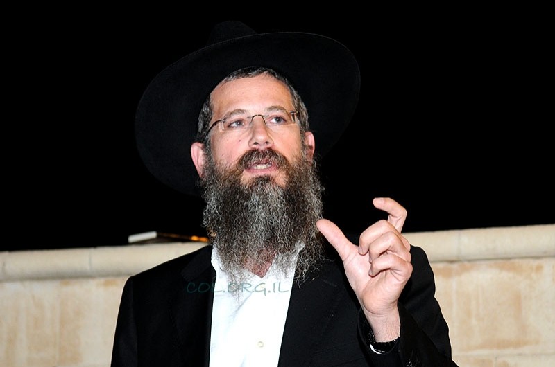זעזוע בביתר עילית: פוגרום ואיומים נגד הרב החב
