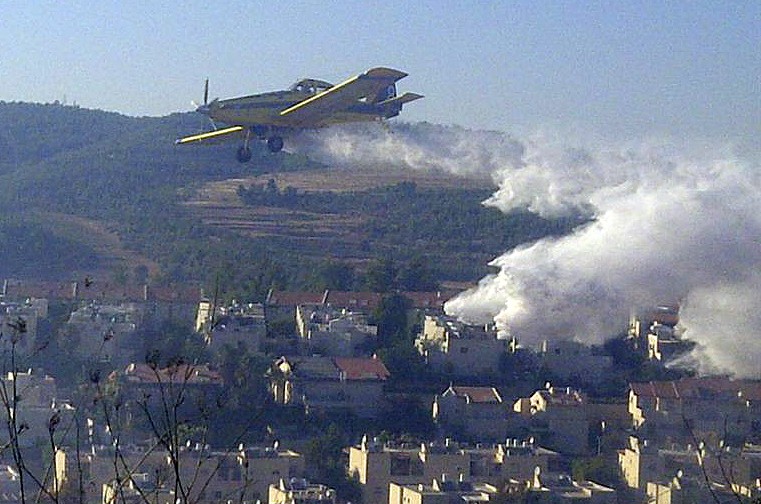 שוב שריפת ענק ביער: תושבים ממבשרת ציון פונו ● תמונות 