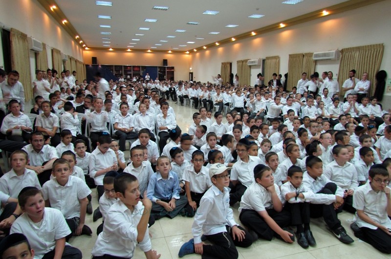 יום שישי בקעמפ החב
