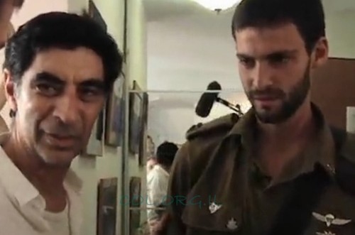 הקצין שחדר למנהרת הטרור ביקר את הורי הדר גולדין