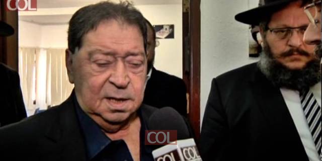 פואד מבקר בכפר חבד