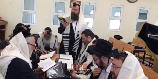 התרת נדרים בכפר חבד
