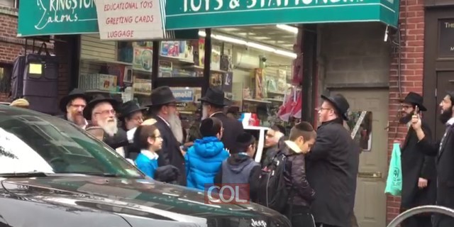 ריקוד בקראון הייטס ערב שבת כינוס השלוחים