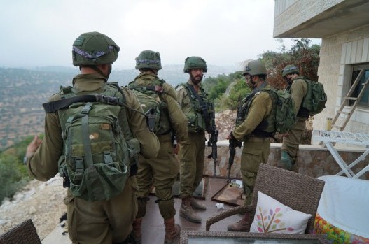 התגוננות אינה מספיקה • פרשנות