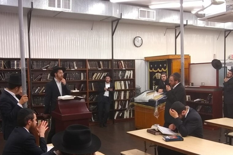 תמונת הלילה • האהל הק'