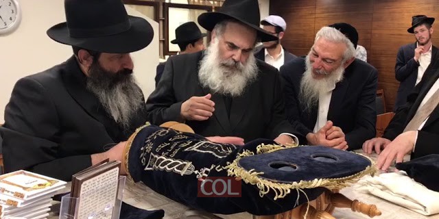 רובשקין מברך הגומל
