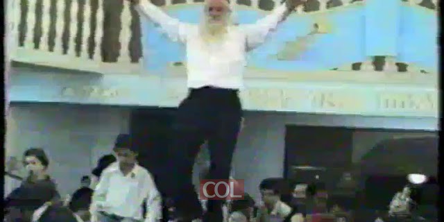 ר' אברהם ליסון בריקוד מיוחד - בית מנחם - תשמ