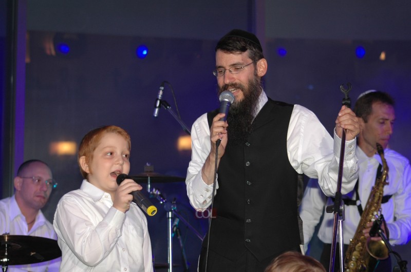                                            'תמונה מספרת'