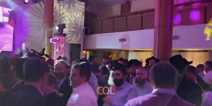 בבית הכנסת 'מארינה רושצה' במוסקבה התקיימה הערב חגיגת בר המצווה לבנו של מנכ