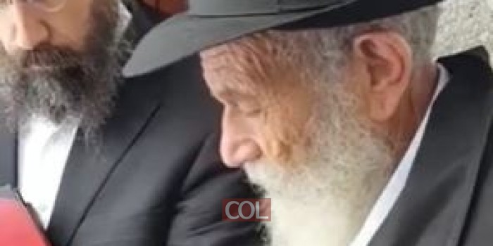 בחודש אייר האחרון: במהלך נסיעה מיוחדת לרבי בקשר עם 50 שנה לשכונה, הרה