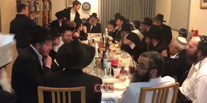 המשפיע הרב מענדל דערען מתוועד לרגל ט'-י' כסלו בקהילת חב