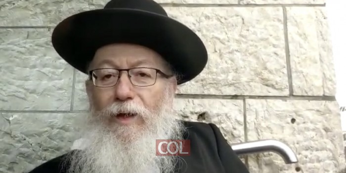 הרב כתריאל שמטוב ממכון מעיינות בירושלים, שבנו שוהה במלון הקורונה לאחר שחזר מקראון הייטס, פגש הבוקר את שר הבריאות ליצמן והודה לו בשם ההורים. מה השיב השר? 