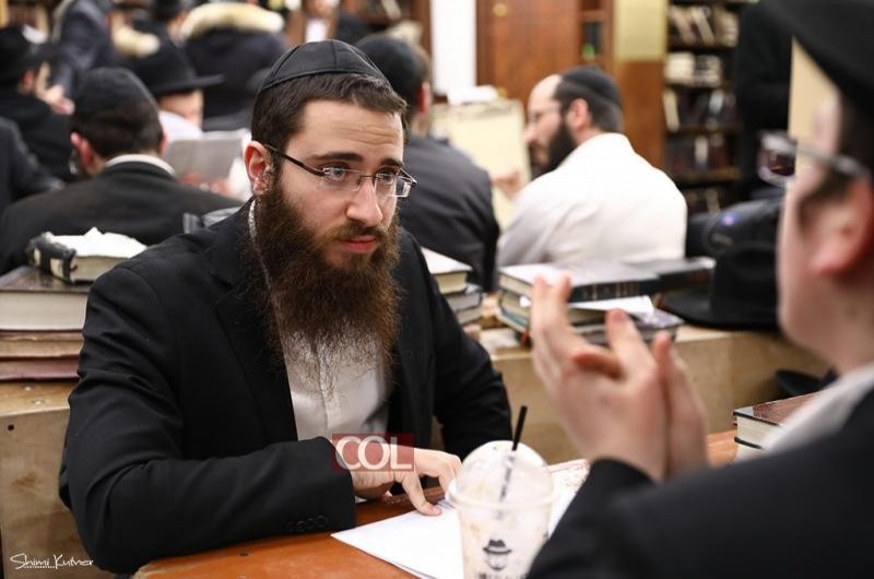 מה קורה בישיבה ב-770? מבט אישי מתושב השכונה