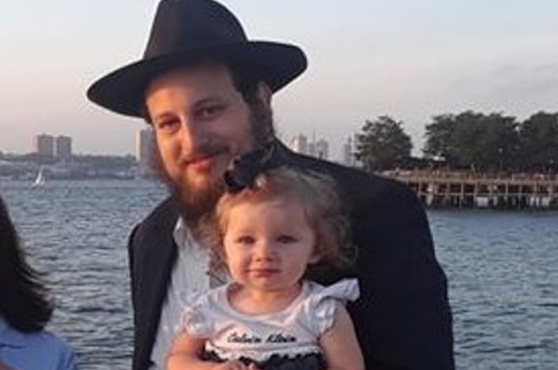 בני הזוג חריטונוב הקימו מרכז חב