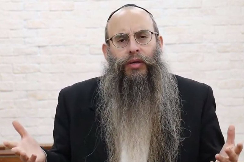 האם בתי הכנסת ייסגרו גם לר