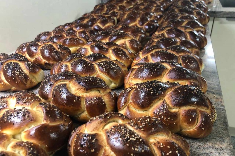 בימים בהן אסור התקהלות בבתי כנסת: שלוחי חב
