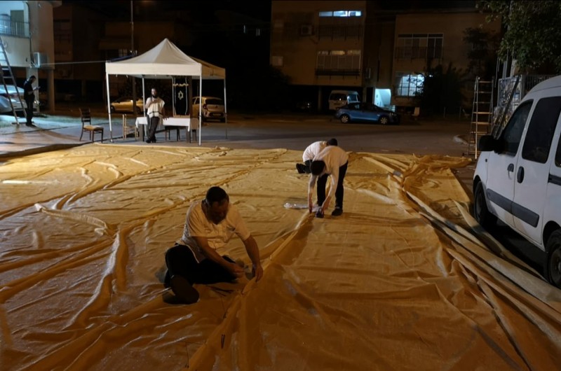נערכים בהתאם להוראות: בשיכונים החדשים בכפר חב