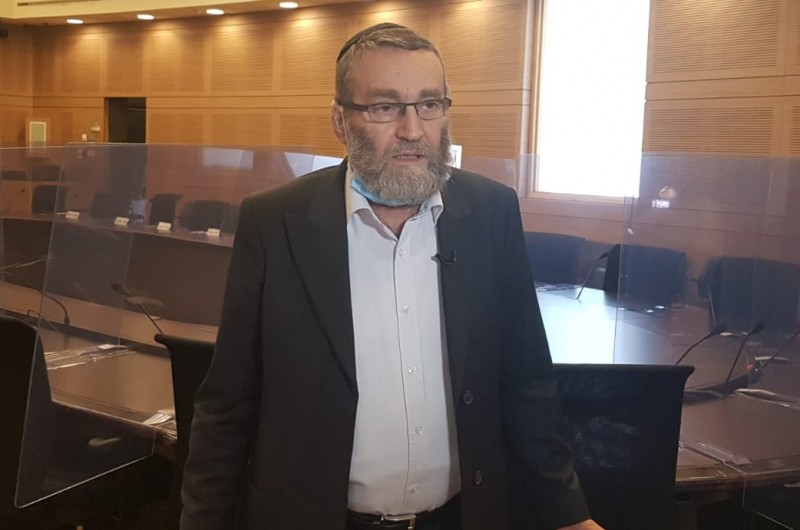 ח