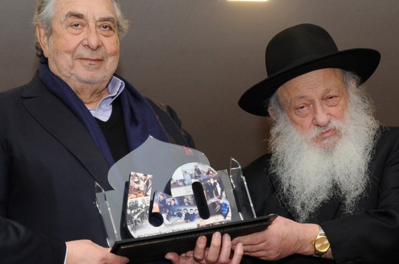 אשת הרב שלום איידלמן שנפטר מהנגיף - החלימה וחוזרת למרוקו