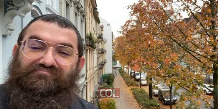 ד
