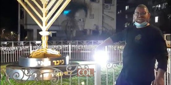 כאן בונים: העסקן ר' חיים שטיינר, עמל על הקמת החנוכייה ב'כיכר ר' מאיר לרר' בנחלת הר חב