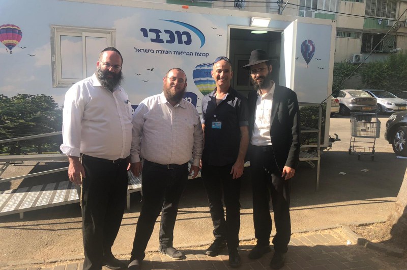 'מכבי' משקיעה בשוק החב