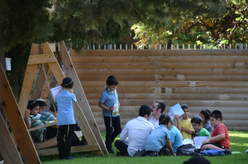 כל יום - חוויה: השבוע הראשון ב'גן ישראל' חדרה • צפו