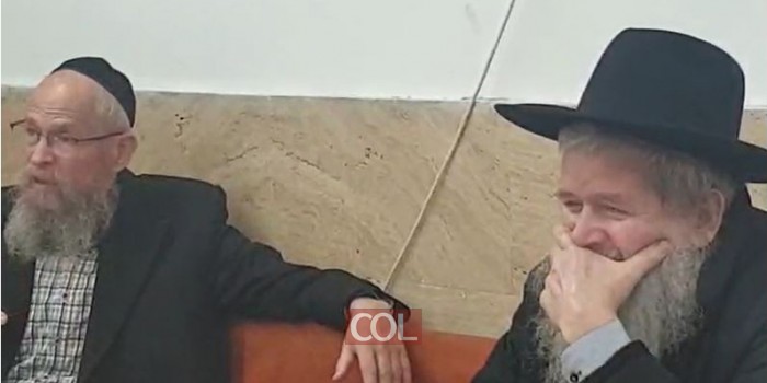 חידודים ופרפראות: הרב אבוש ברוק והרב שמעון זוננפלד בדבר חידוד קצר על פרשת בא, בסיום שיעור הדף היומי של הרב בצלאל מזרחי בנחלה. צפו