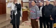 הרב נחום ערנטרוי, שליח חב