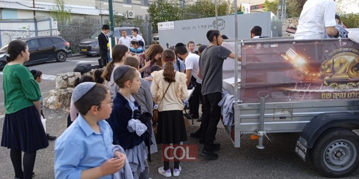לקראת המעמד ההיסטורי לכבוד י